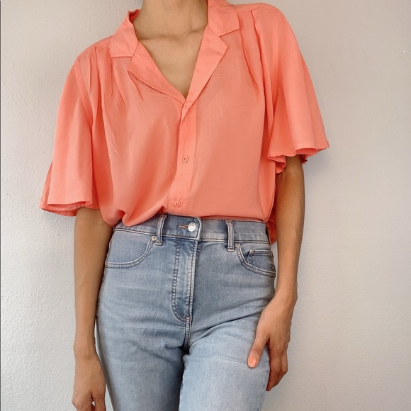 Zenna Flutter Sleeve Button Up Top - Picture 1 of 4